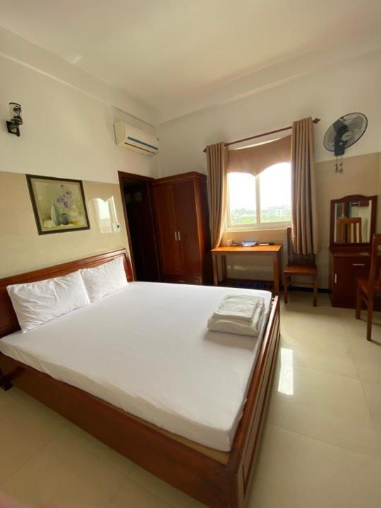 Hotel My Viet Dĩ An Esterno foto